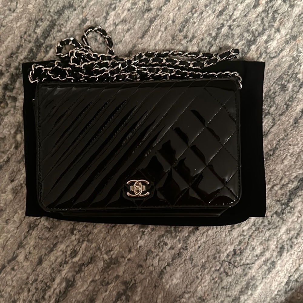 Chanel WOC